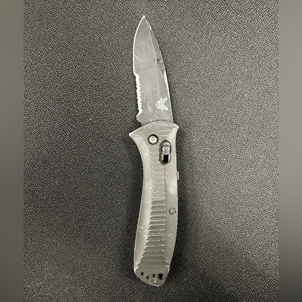 Benchmade Presidio auto knife